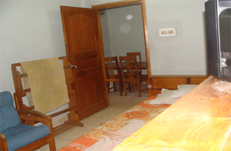 Room Master Bed -1, Zia Guest House