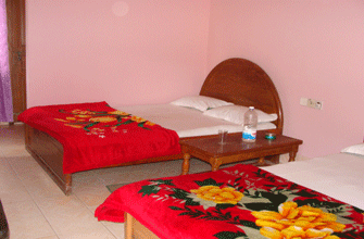 Room Deluxe 3 -1, Alam Guest House