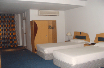 Room Deluxe Double -1, Land Mark Hotel 