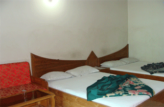 Room Deluxe 2 Double Bed -1, Honeymoon Resorts